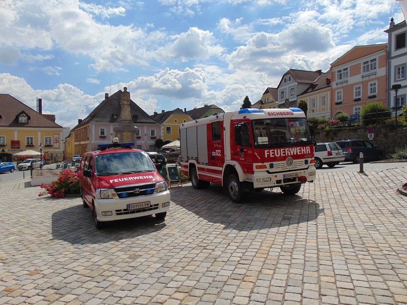 Standesamtliche Hochzeit von HFM Schwingenschlögl