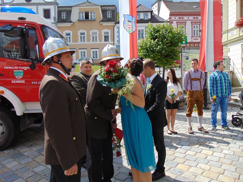 Standesamtliche Hochzeit von HFM Schwingenschlögl