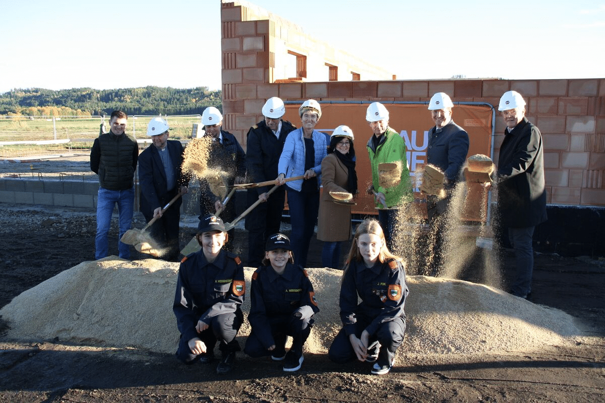 Spatenstich Feuerwehrhaus